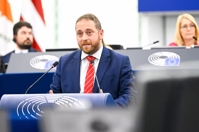 Zdjęcie 25: EP Plenary session - The EU’s role in supporting the recent peace efforts for Gaza and a two-state solution