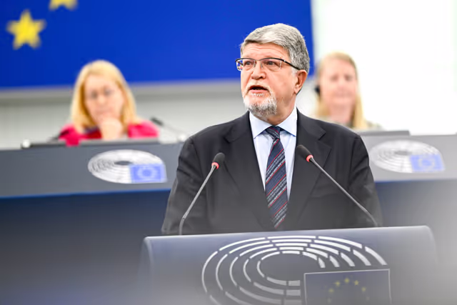 Zdjęcie 12: EP Plenary session - The EU’s role in supporting the recent peace efforts for Gaza and a two-state solution