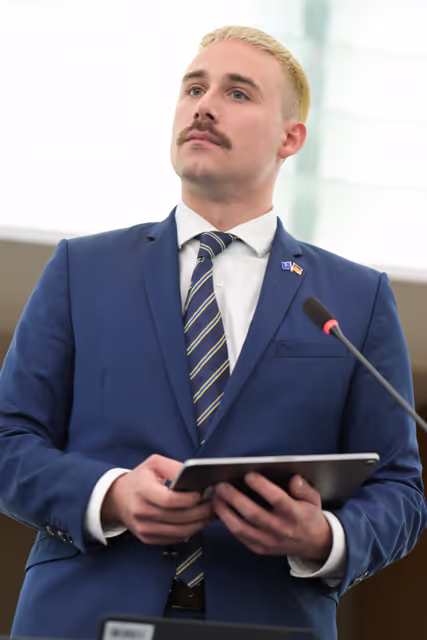 Photo 1: EP Plenary session - Situation in Afghanistan: supporting women and communities affected by the recent earthquakes