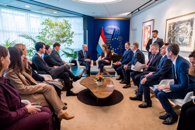Foto 7: Roberta METSOLA, EP President  meets with Luc FRIEDEN, Luxembourg Prime Minister