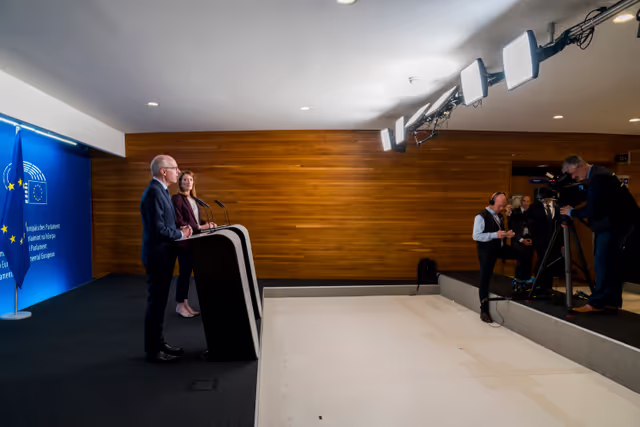 Foto 3: Roberta METSOLA, EP President  meets with Luc FRIEDEN, Luxembourg Prime Minister