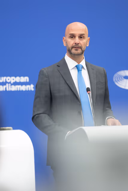 Foto 14: Press briefing ECR