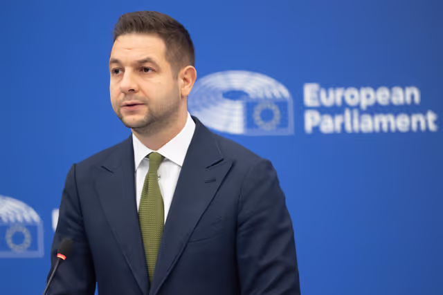 Foto 10: Press briefing ECR