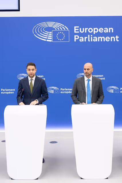 Foto 4: Press briefing ECR