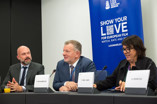 Foto 31: LUX Audience Award 2026 - Meeting with Vice-President Sabine Verheyen, responsible for the LUX Audience Award, along with Members of the Committee on Culture and Education and film representatives