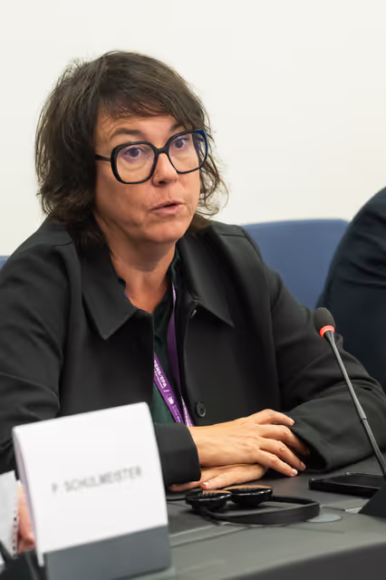 Foto 13: LUX Audience Award 2026 - Meeting with Vice-President Sabine Verheyen, responsible for the LUX Audience Award, along with Members of the Committee on Culture and Education and film representatives