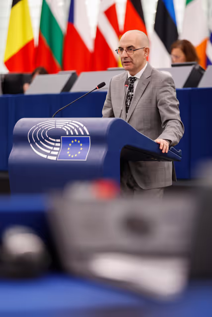 Fotografija 42: EP Plenary session - United response to recent Russian violations of the EU Member States’ airspace and critical infrastructure