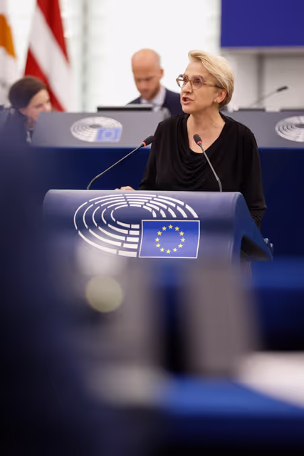 Fotografija 40: EP Plenary session - United response to recent Russian violations of the EU Member States’ airspace and critical infrastructure