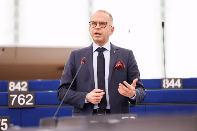 Fotografija 12: EP Plenary session - United response to recent Russian violations of the EU Member States’ airspace and critical infrastructure