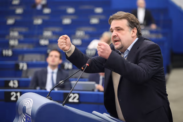 Zdjęcie 41: EP Plenary session - Establishment and functioning of European Works Councils