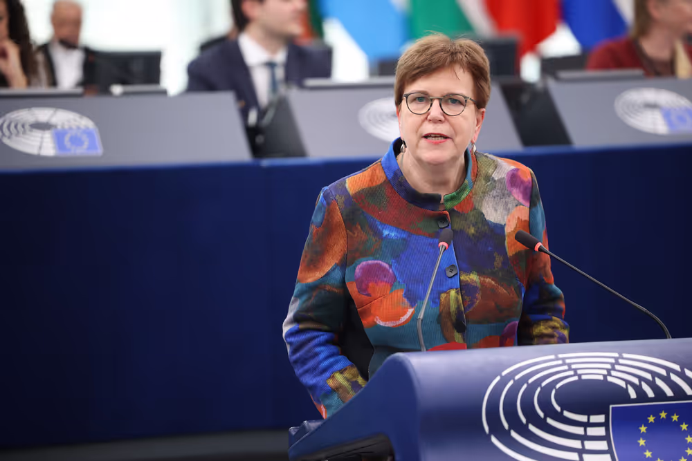 EP Plenary session - Establishment and functioning of European Works Councils