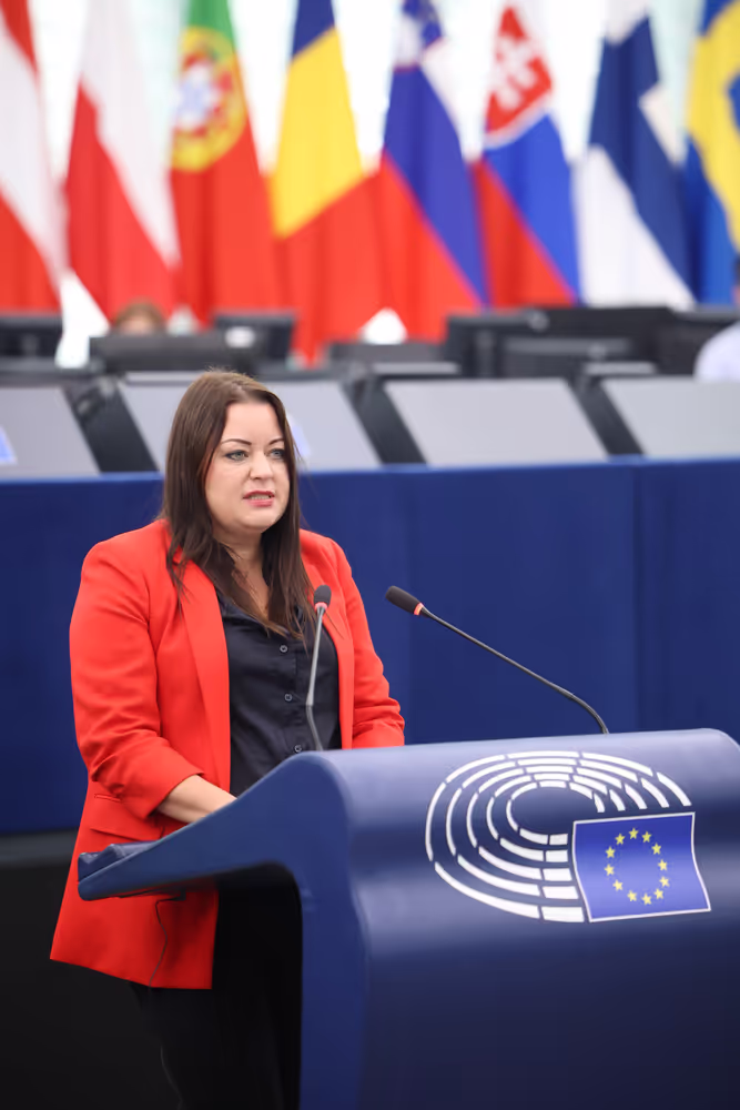 EP Plenary session - Establishment and functioning of European Works Councils