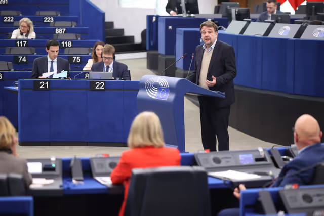 Zdjęcie 2: EP Plenary session - Establishment and functioning of European Works Councils