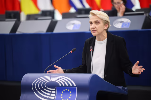 Zdjęcie 23: EP Plenary session - Declaration of principles for a gender-equal society