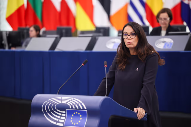 Zdjęcie 13: EP Plenary session - Declaration of principles for a gender-equal society