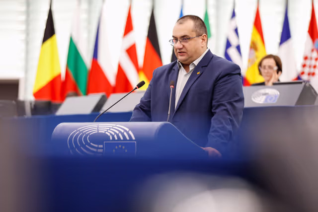 Foto 24: EP Plenary session - Deliberations of the Committee on Petitions in 2024