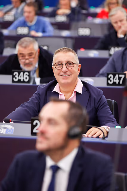 Photo 25: EP Plenary session - Voting session