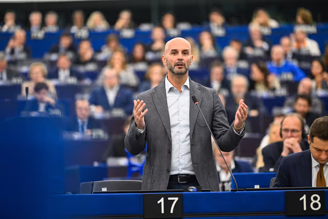 Photo 27: EP Plenary session - Voting session