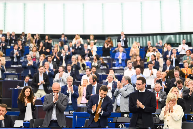 Photo 28: EP Plenary session - Voting session