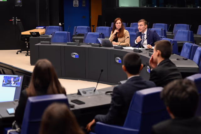 Снимка 45: Euroscola