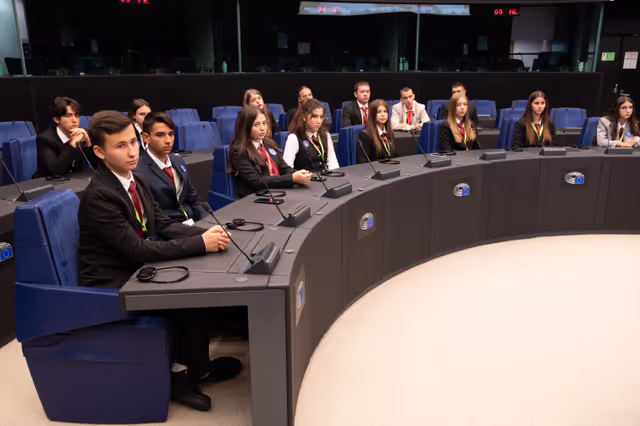 Снимка 40: Euroscola