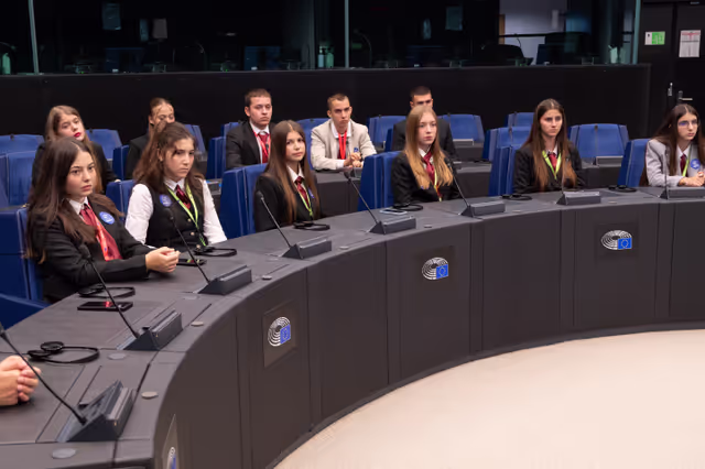 Снимка 41: Euroscola