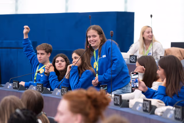 Снимка 5: Euroscola