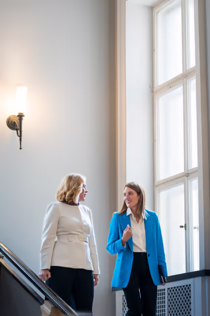 Fotografija 10: Official visit by Roberta METSOLA, EP President to Riga (Latvia) - Meeting with Evika SILIŅA, Latvian Prime Minister