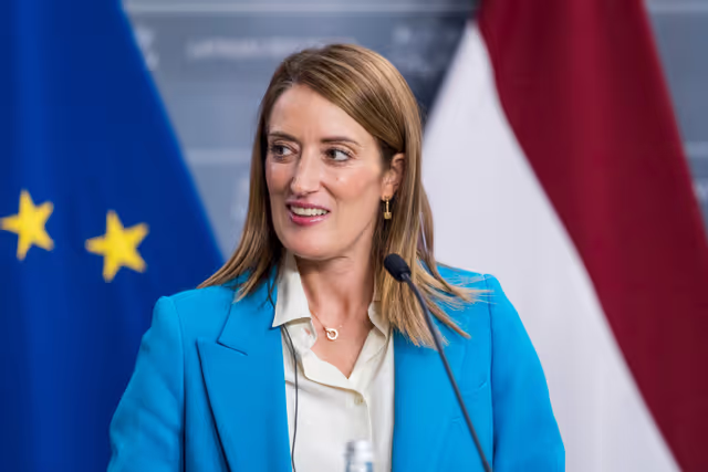 Fotografija 5: Official visit by Roberta METSOLA, EP President to Riga (Latvia) - Meeting with Evika SILIŅA, Latvian Prime Minister