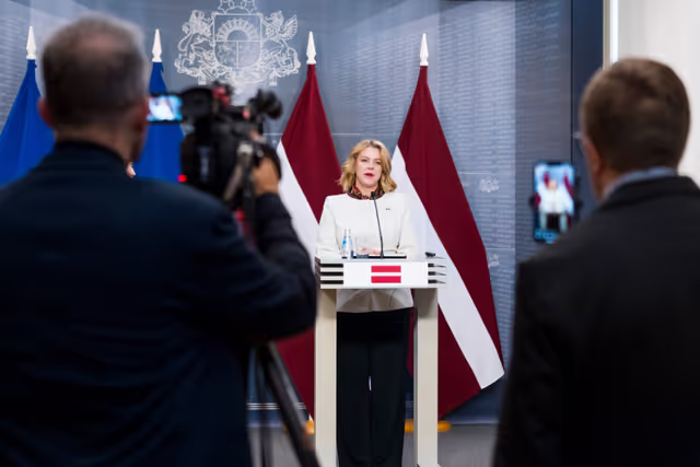 Fotografija 3: Official visit by Roberta METSOLA, EP President to Riga (Latvia) - Meeting with Evika SILIŅA, Latvian Prime Minister