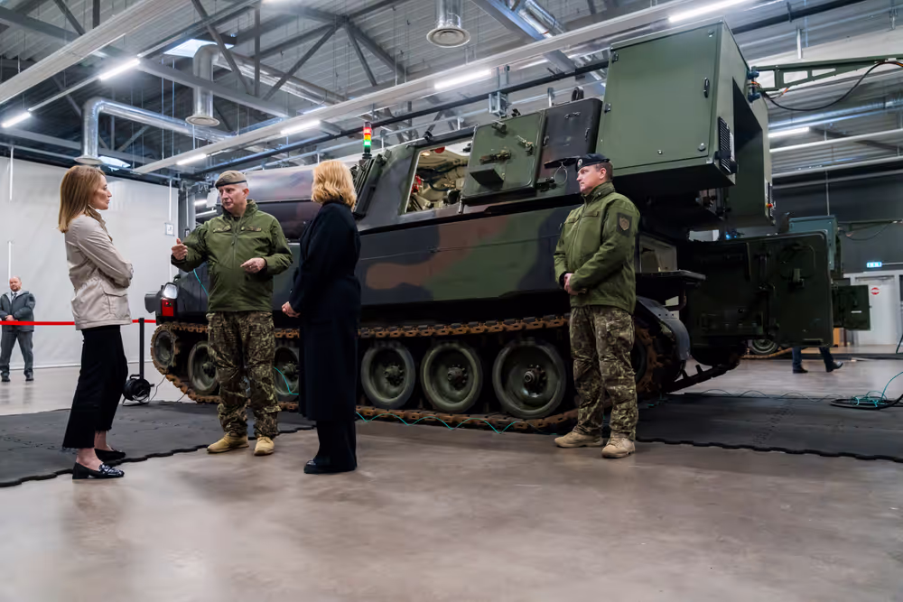 Official visit by Roberta METSOLA, EP President to Riga (Latvia) - Visit to the NATO multinational base at Camp Ādaži with Evika SILIŅA, Latvian Prime Minister