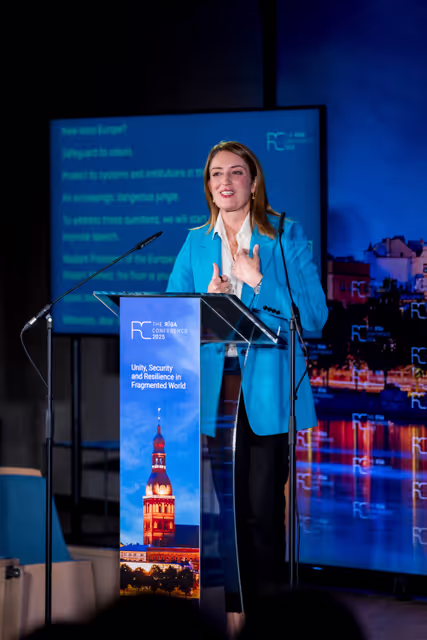 Fotografija 7: Official visit by Roberta METSOLA, EP President to Riga (Latvia) - Speech at The Rīga Conference 2025 - Unity, Security and Resilience in a Fragmented World