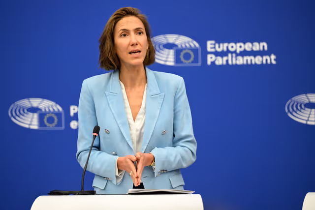 Fotografia 7: Press briefing Renew Europe