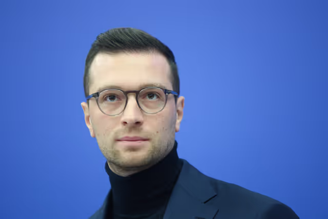 Foto 13: Press briefing Patriots for Europe