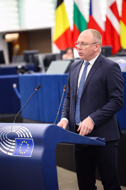 Photo 25: EP Plenary session - Recent peace agreement in the Middle East and the role of the EU