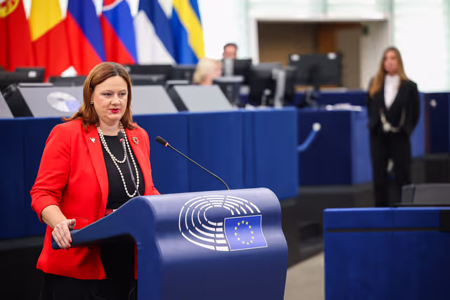 Photo 16: EP Plenary session - Recent peace agreement in the Middle East and the role of the EU