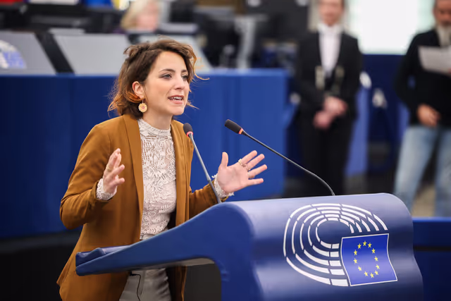 Photo 42: EP Plenary session - Recent peace agreement in the Middle East and the role of the EU