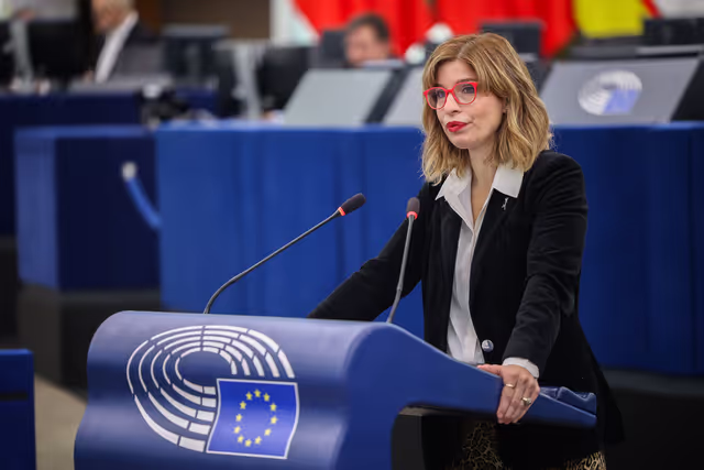 Photo 16: EP Plenary session - Recent peace agreement in the Middle East and the role of the EU