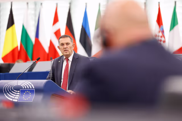 Fotografia 4: EP Plenary session - Institutional consequences of the EU enlargement negotiations