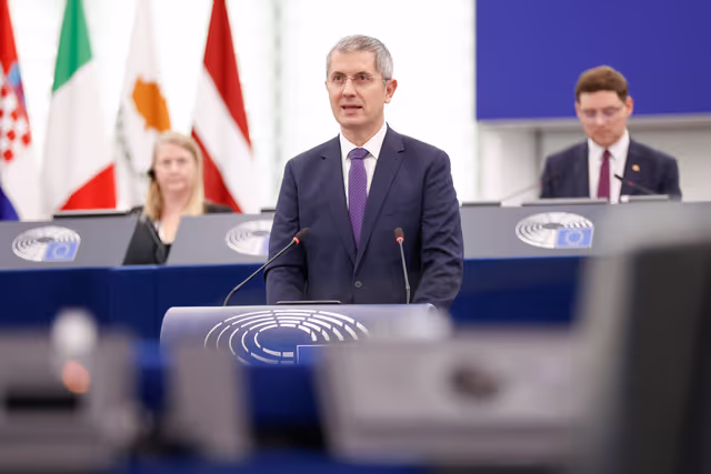 Foto 38: EP Plenary session - Institutional consequences of the EU enlargement negotiations