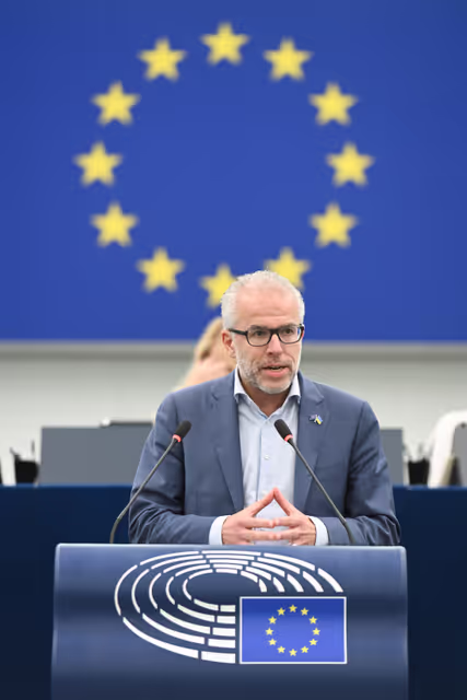 EP Plenary session - Stepping up funding for Ukraine’s reconstruction and defence: the use of Russian frozen assets