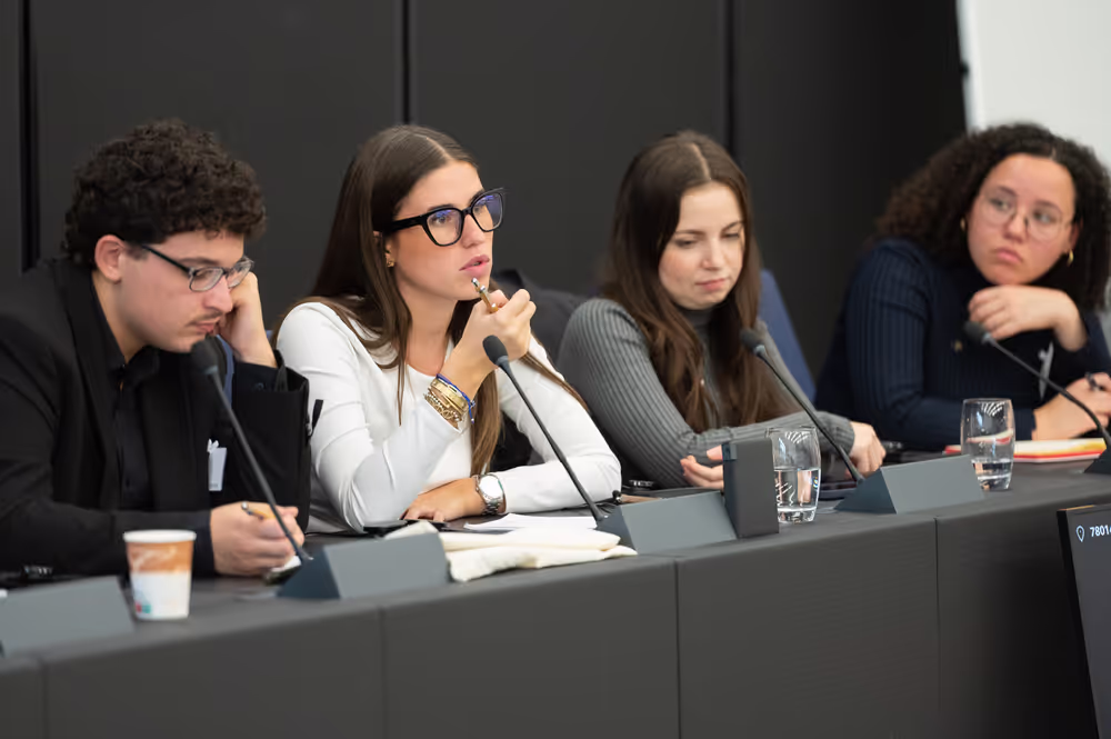 Semainar for young volunteers