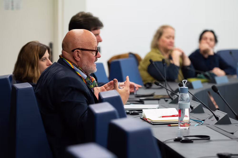 Semainar for young volunteers