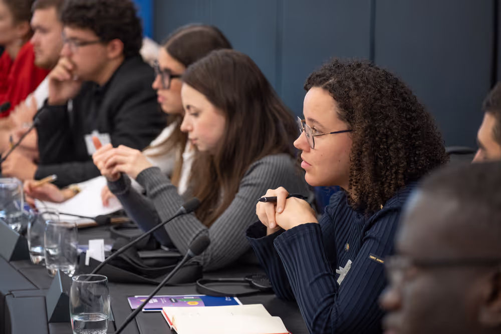 Semainar for young volunteers