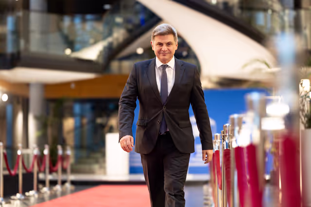 Fotogrāfija 2: Nikolas FARANTOURIS in thee EP in Strasbourg