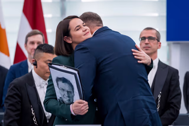Foto 25: EP Plenary session - Formal Sitting with Sergey TIHANOVSKI, Sakharov Prize laureate 2020 and Sviatlana TSIKHANOUSKAYA, leader of democratic forces of Belarus