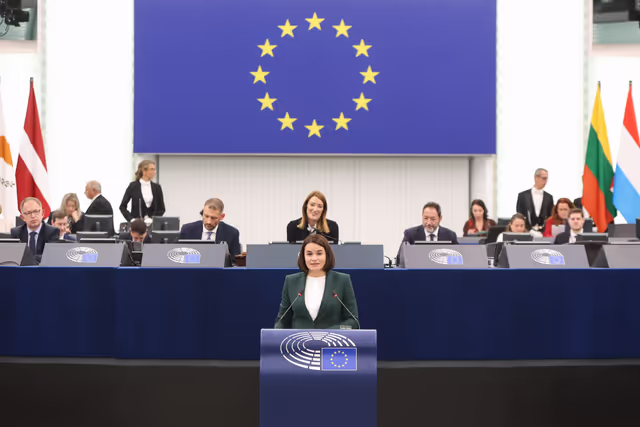 Foto 49: EP Plenary session - Formal Sitting with Sergey TIHANOVSKI, Sakharov Prize laureate 2020 and Sviatlana TSIKHANOUSKAYA, leader of democratic forces of Belarus