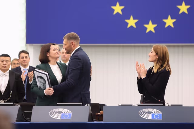 Foto 26: EP Plenary session - Formal Sitting with Sergey TIHANOVSKI, Sakharov Prize laureate 2020 and Sviatlana TSIKHANOUSKAYA, leader of democratic forces of Belarus