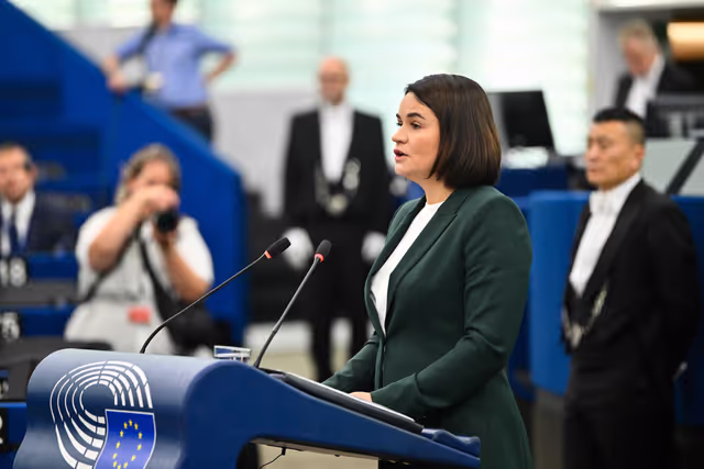 Foto 41: EP Plenary session - Formal Sitting with Sergey TIHANOVSKI, Sakharov Prize laureate 2020 and Sviatlana TSIKHANOUSKAYA, leader of democratic forces of Belarus