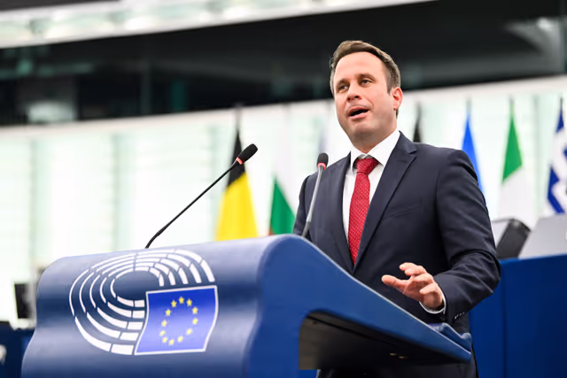 Fotografia 50: EP Plenary session.- The need for a united support to Ukraine and for a just and durable peace concluded on Ukraine's terms, with Europeans and without surrendering to Vladimir Putin's conditions ahead of the foreseen Budapest summit